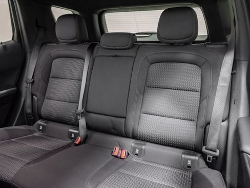 Used 2025 Chevrolet Equinox LT FWD image 23