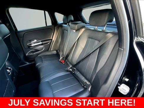Used 2025 Mercedes-Benz GLA 250 4MATIC image 26