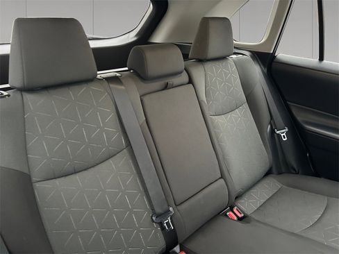 Used 2023 Toyota RAV4 XLE image 18