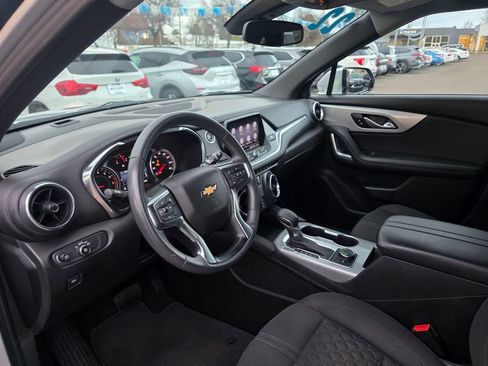 Used 2022 Chevrolet Blazer LT image 9