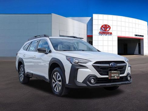Used 2023 Subaru Outback AWD/4WD image 6