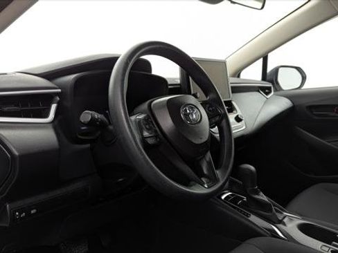 Used 2026 Toyota Corolla LE FWD image 23