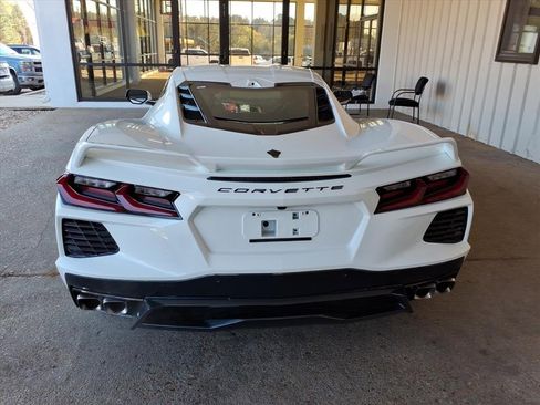 Used 2020 Chevrolet Corvette Stingray Premium Cpe w/ 3LT Preferred Equipment Group image 4