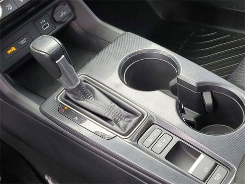 Used 2022 Honda Civic EX image 30