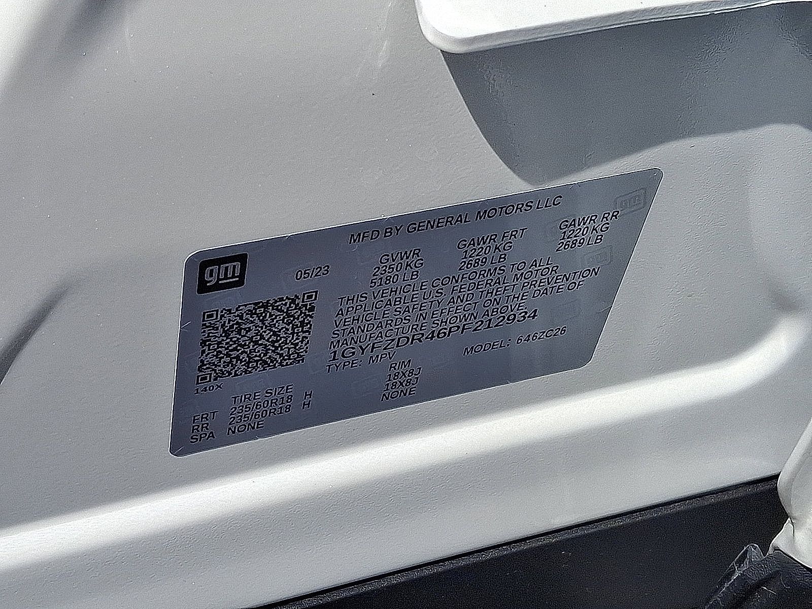 Used 2023 Cadillac XT4 Premium Luxury w/ Driver Assist Package AWD/4WD image 25