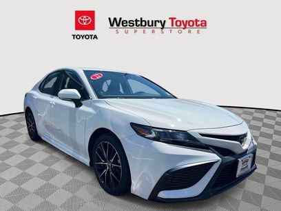 Certified 2022 Toyota Camry SE w/ Carpet Mat Package (TMS)