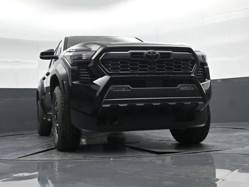 New 2026 Toyota Tacoma TRD Off-Road w/ TRD Off Road Upgrade Package AWD/4WD image 51