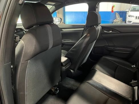 Used 2020 Honda Civic Sport image 18