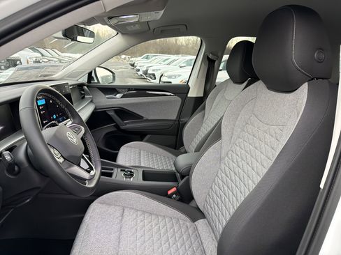 New 2026 Volkswagen Tiguan S AWD/4WD image 8