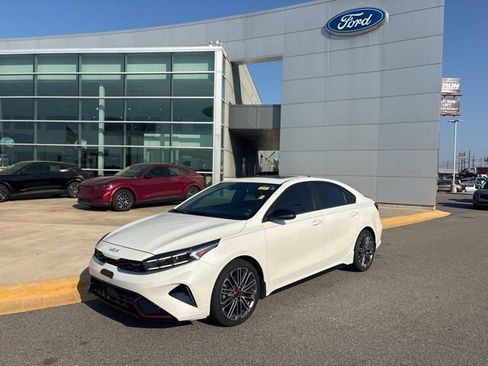 Used 2023 Kia Forte GT w/ GT2 Package image 1