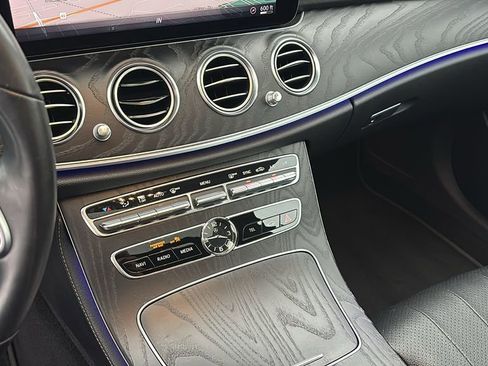 Used 2020 Mercedes-Benz E 350 4MATIC Sedan image 20