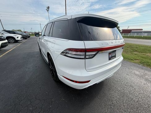 Used 2021 Lincoln Aviator Reserve w/ Equipment Group 208A AWD/4WD image 6