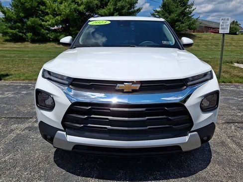 Used 2023 Chevrolet TrailBlazer LT w/ Convenience Package AWD/4WD image 2