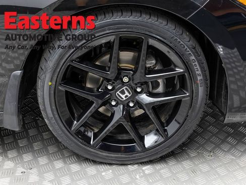 Used 2023 Honda Civic Sport image 30