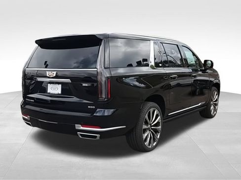 New 2026 Cadillac Escalade ESV Luxury w/ Touring Package AWD/4WD image 8