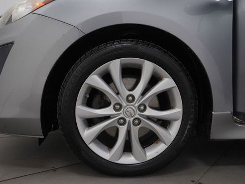 Used 2011 MAZDA MAZDA3 s Grand Touring image 29
