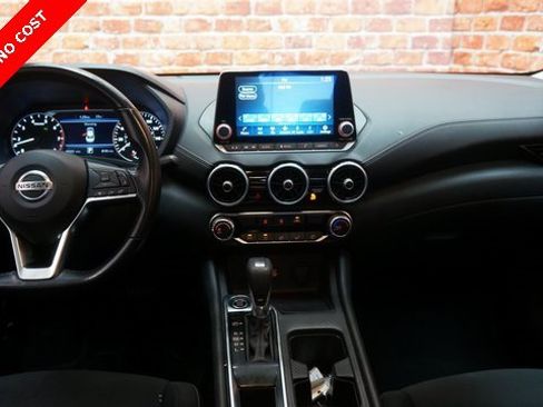 Used 2022 Nissan Sentra SV image 11
