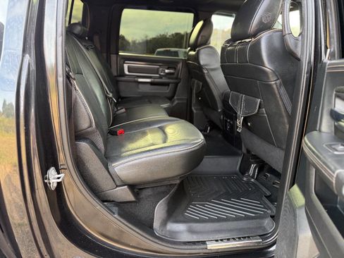 Used 2017 RAM 1500 Limited image 14