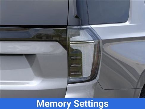 New 2026 Chevrolet Tahoe High Country AWD/4WD image 12