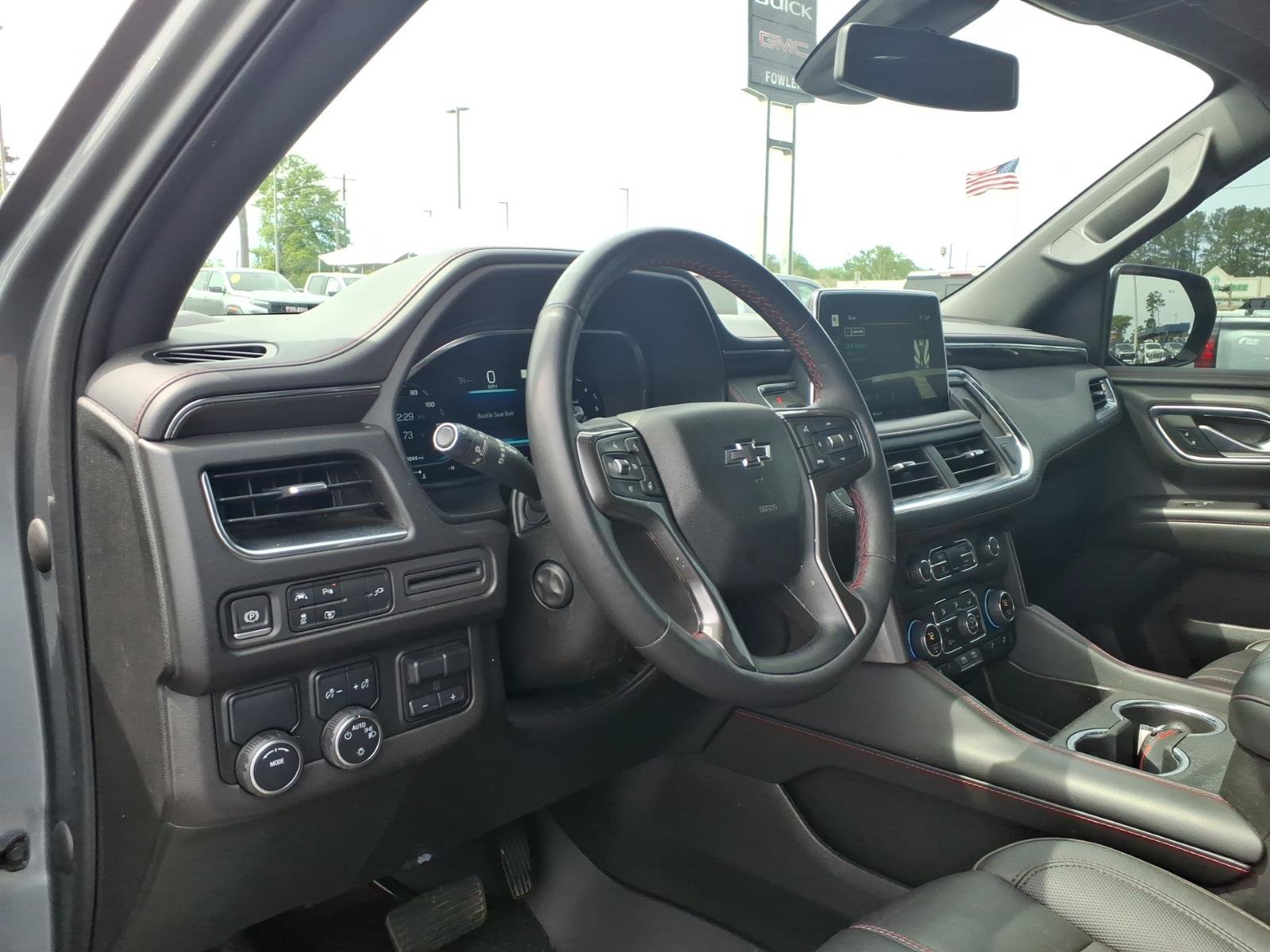 Used 2022 Chevrolet Tahoe RST w/ Luxury Package RWD image 8