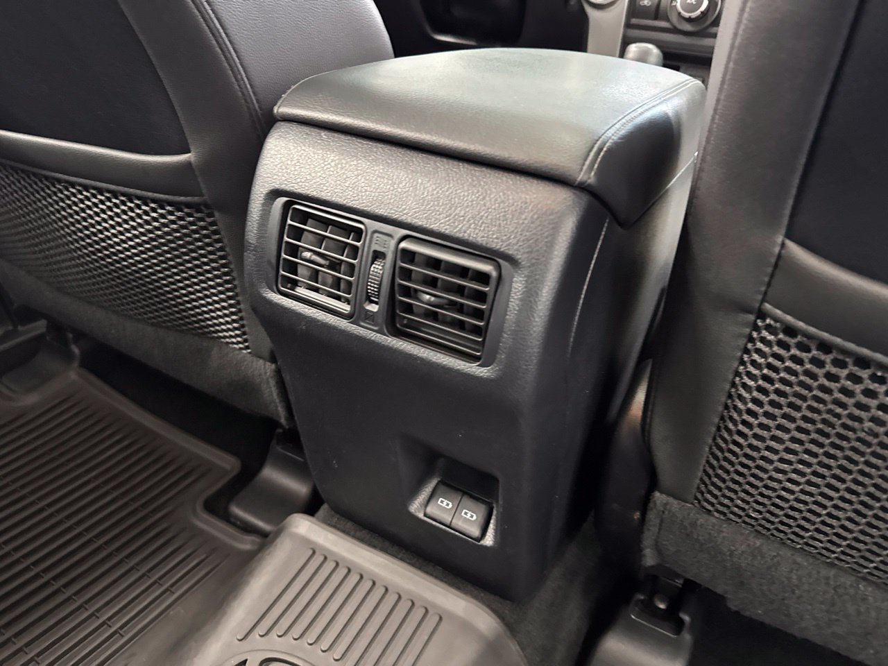 Used 2024 Toyota 4Runner SR5 Premium w/ Moonroof Package AWD/4WD image 49
