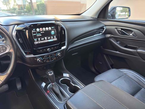 Used 2018 Chevrolet Traverse Premier w/ Redline Edition image 26