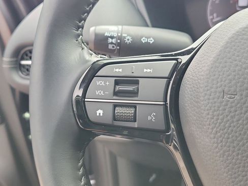 Used 2025 Honda HR-V EX-L image 27