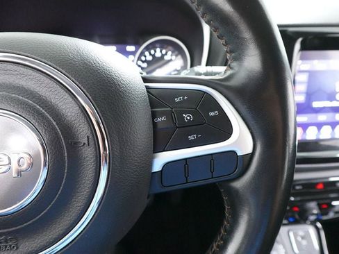 Used 2020 Jeep Compass Limited image 22