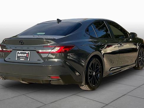 Used 2026 Toyota Camry SE FWD image 13