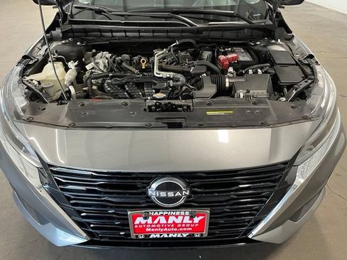Used 2024 Nissan Altima 2.5 SV FWD image 9
