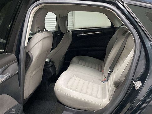 Used 2014 Ford Fusion S image 18