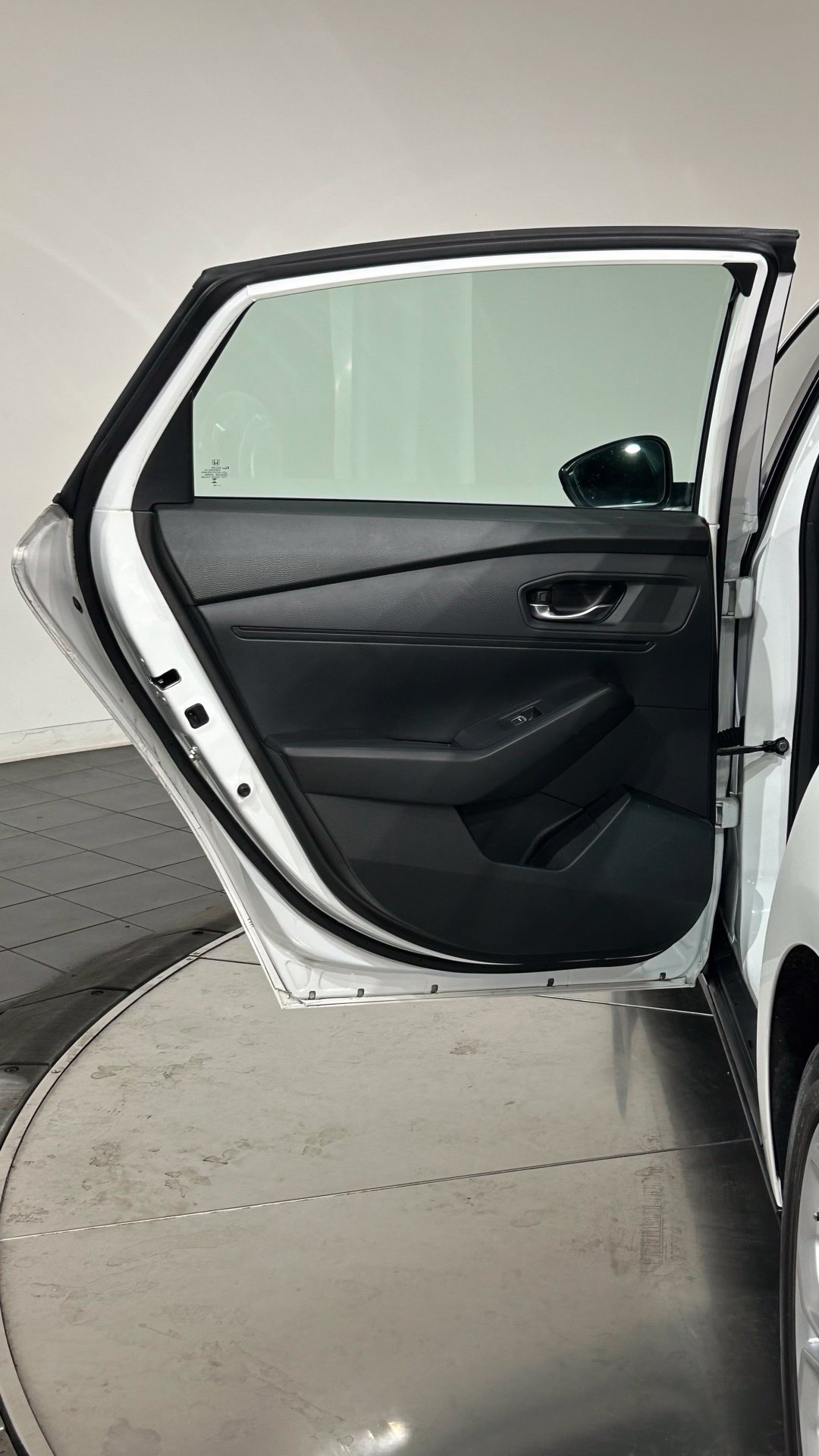 Used 2023 Honda Accord LX image 37