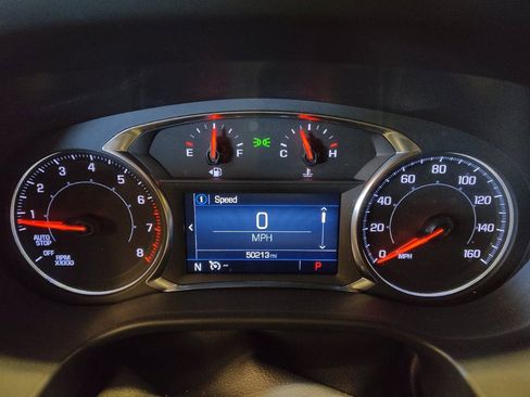 Used 2023 GMC Acadia SLE image 23