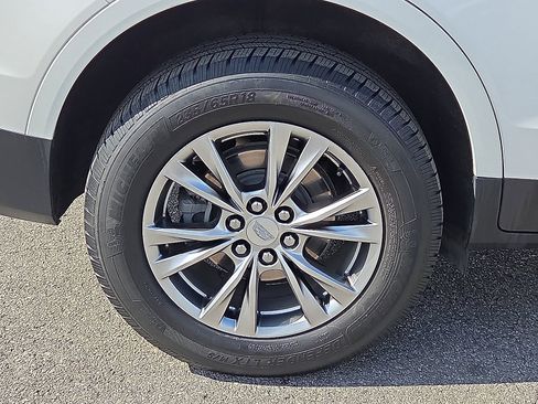 Certified 2021 Cadillac XT5 Premium Luxury image 7