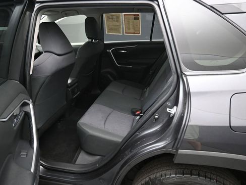 Used 2020 Toyota RAV4 XLE w/ All Weather Liner Package AWD/4WD image 29