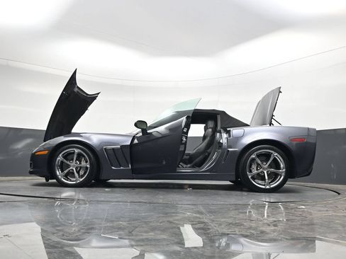 Used 2012 Chevrolet Corvette Grand Sport w/ 3LT Preferred Equipment Group RWD image 42