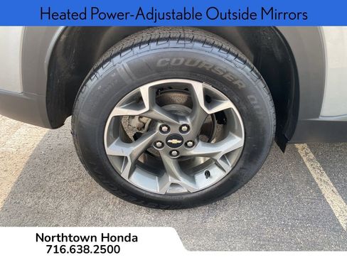 Used 2024 Chevrolet Trax LT w/ Driver Confidence Package image 13