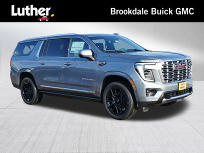 New 2026 GMC Yukon XL Denali w/ Sun & Power Step Package
