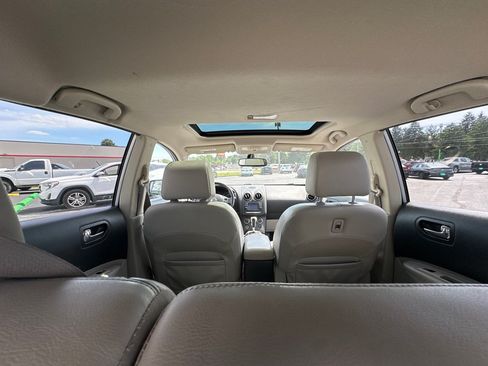 Used 2011 Nissan Rogue SV w/ SL Pkg AWD/4WD image 27
