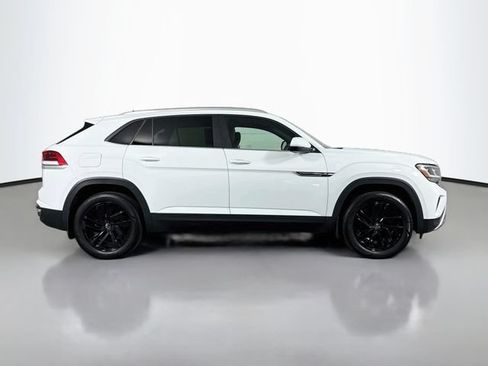 Used 2023 Volkswagen Atlas Cross Sport SE w/ Black Wheel Package AWD/4WD image 8