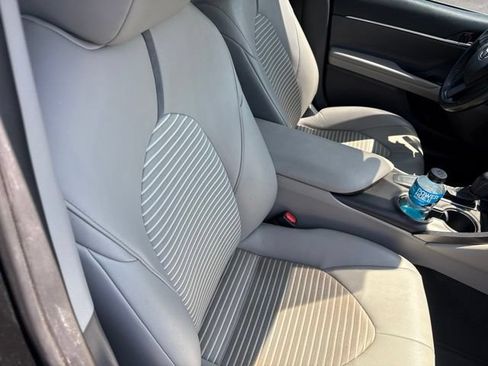 Certified 2021 Toyota Camry SE FWD image 25