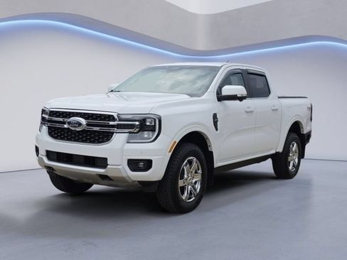 Used 2025 Ford Ranger Lariat w/ FX4 Off-Road Package AWD/4WD image 6