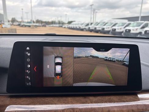 Used 2018 BMW 640i Gran Turismo xDrive image 16