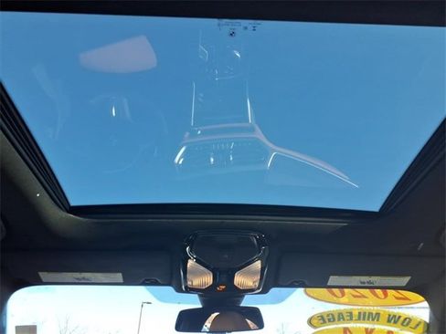 Used 2020 BMW 330i xDrive Sedan w/ Premium Package image 19