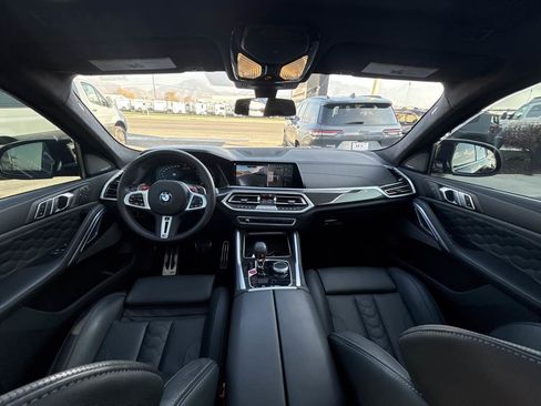Used 2022 BMW X6 M w/ Competition Package image 15