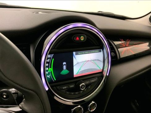 Used 2020 MINI Cooper S image 17