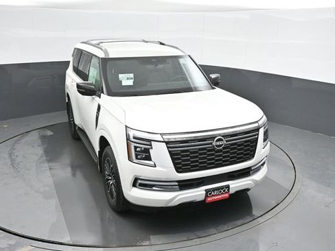 New 2026 Nissan Armada SL w/ Captain's Chari Seat Package image 39