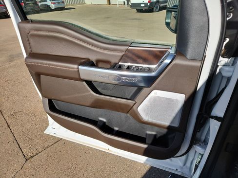 New 2025 Ford F250 King Ranch w/ Chrome Package AWD/4WD image 13