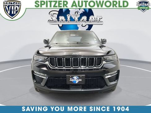 Used 2024 Jeep Grand Cherokee Limited w/ Trailer Tow Package AWD/4WD image 5