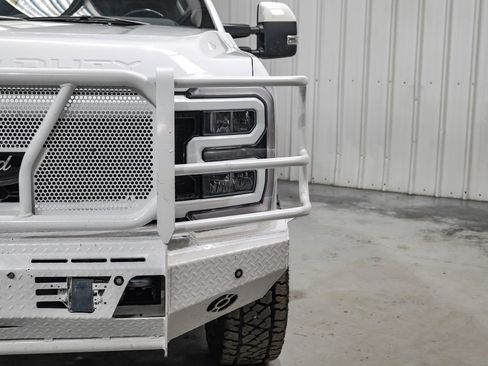 Used 2023 Ford F350 Lariat w/ Lariat Ultimate Package image 51